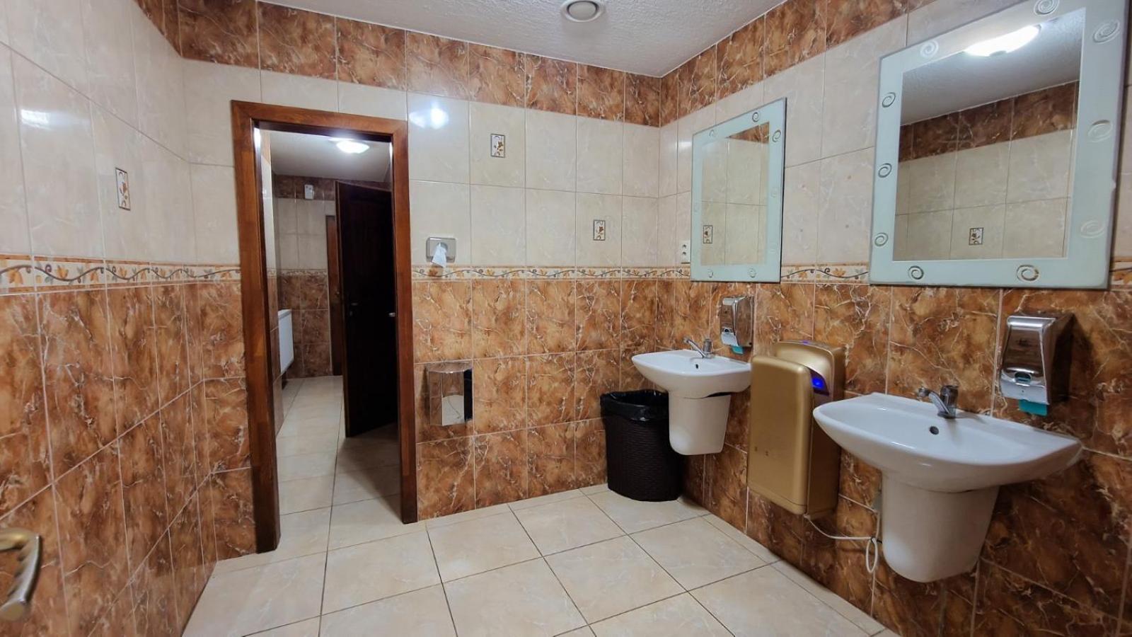 Brasserka Nitra Luaran gambar