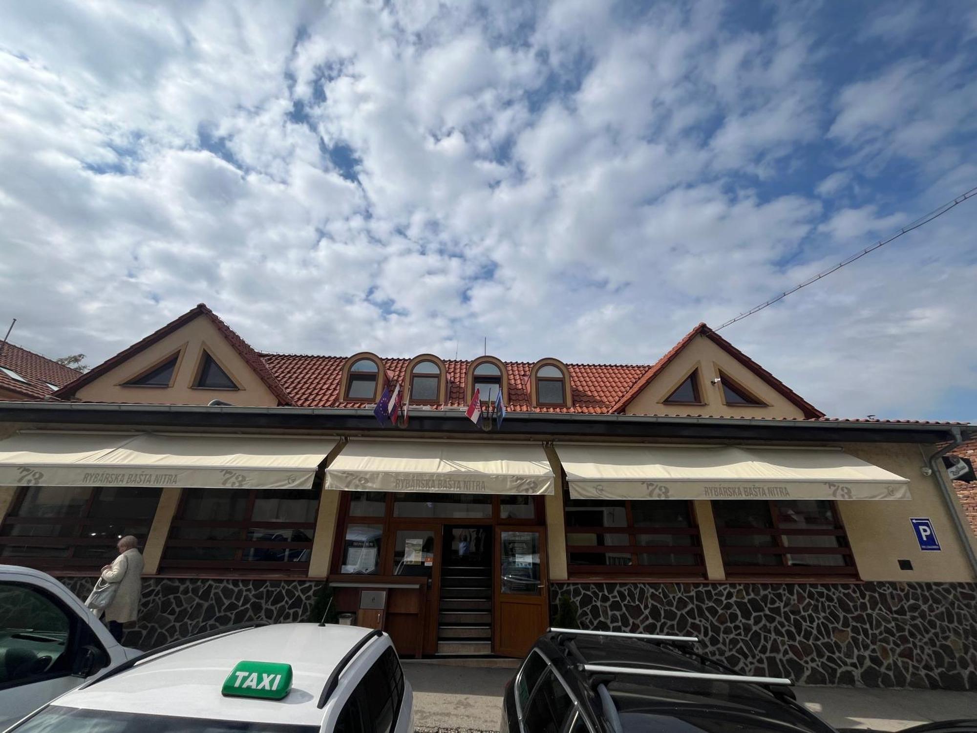 Brasserka Nitra Luaran gambar