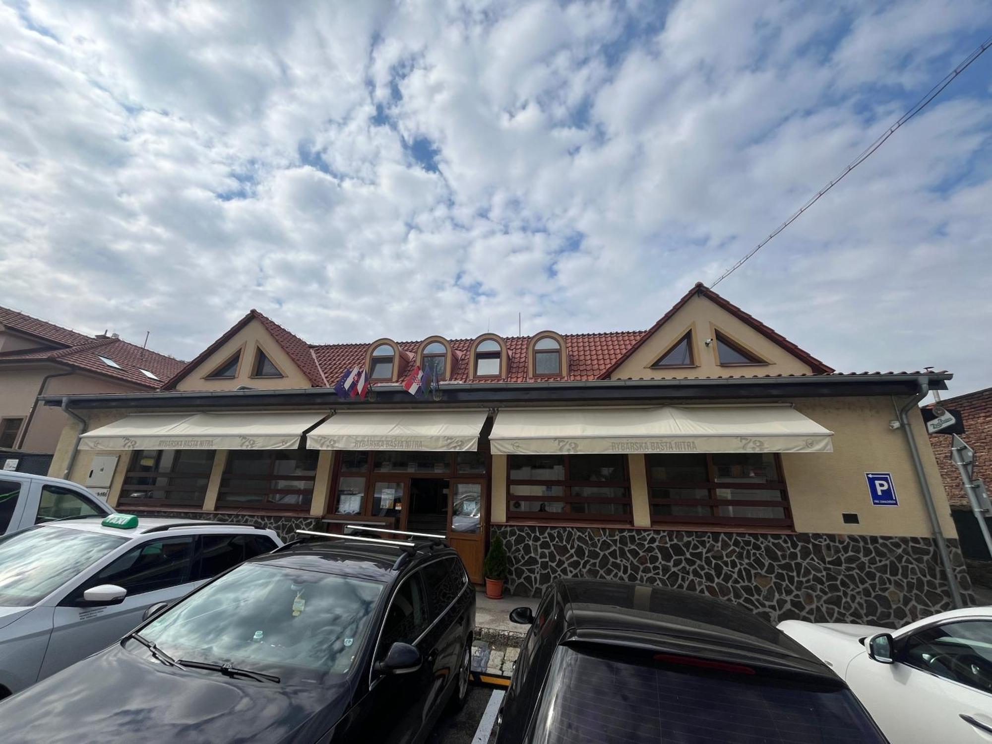Brasserka Nitra Luaran gambar